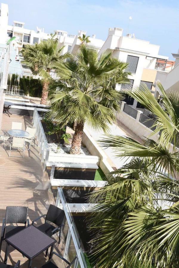 La Zenia Beach Bungalow Hotel โอริอุเอลา ภายนอก รูปภาพ