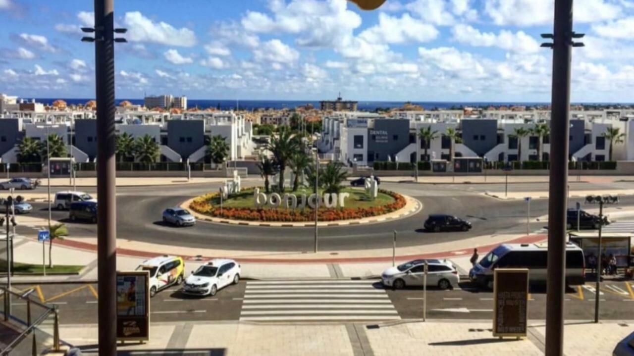La Zenia Beach Bungalow Hotel โอริอุเอลา ภายนอก รูปภาพ