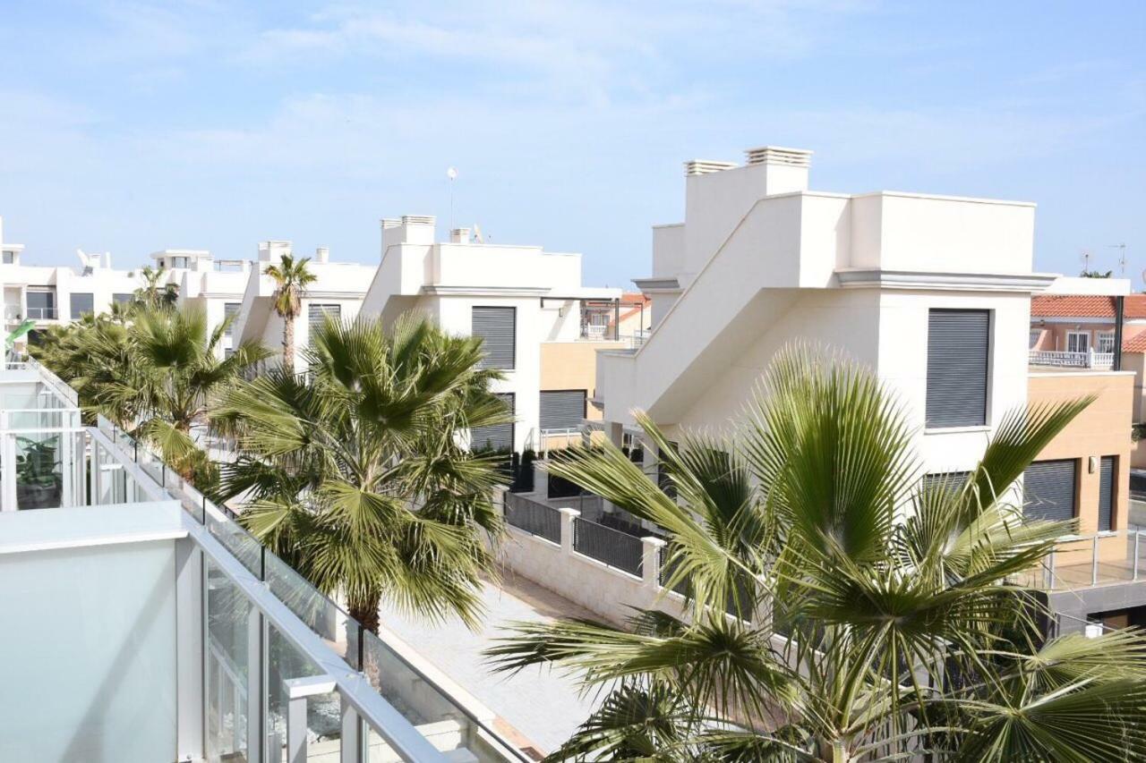 La Zenia Beach Bungalow Hotel โอริอุเอลา ภายนอก รูปภาพ